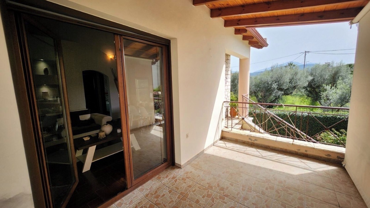 Photo of Patio Balcony in Longos