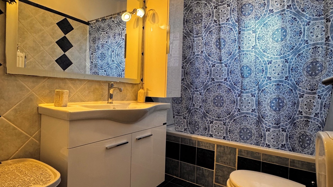 Photo of Bathroom in Pylos-Nestoras