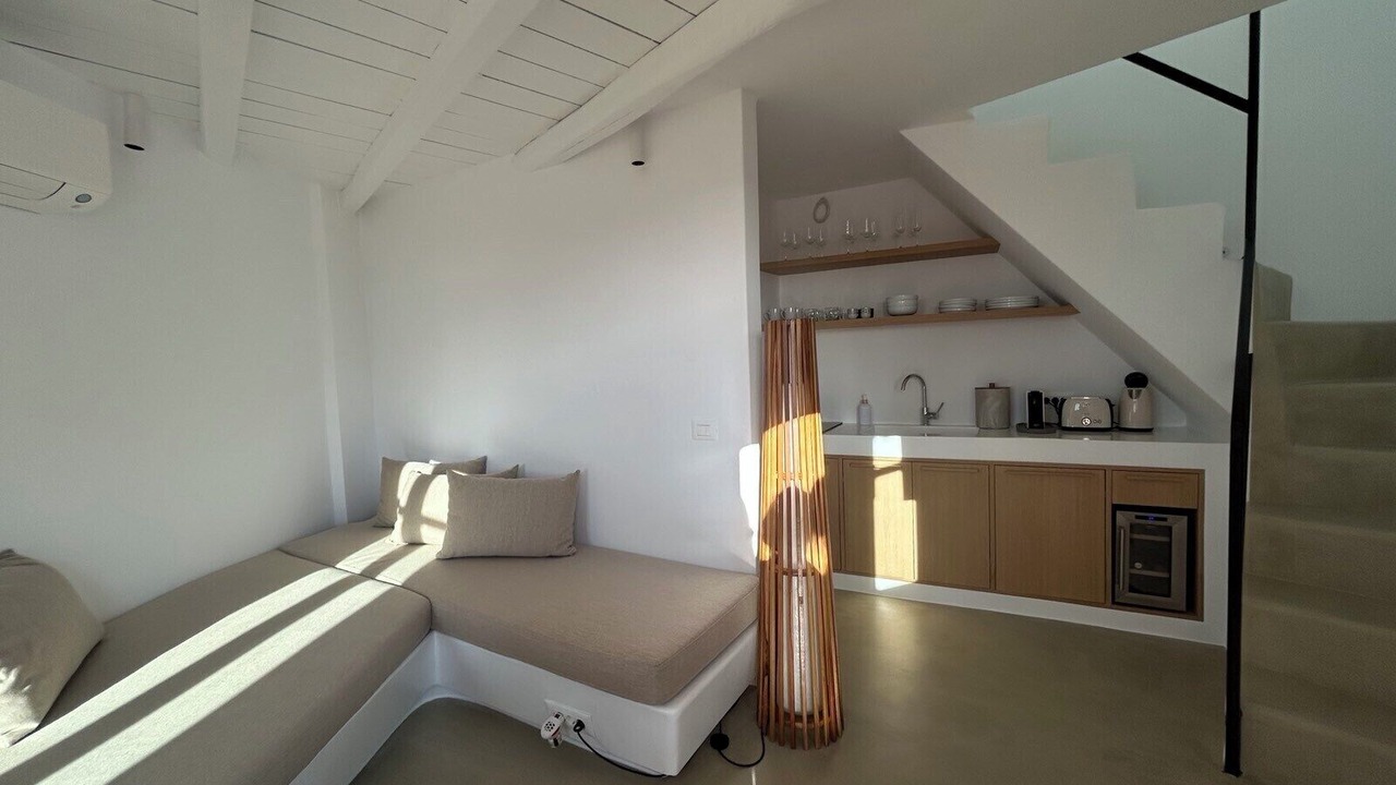 Photo of Livingroom in Chora Folegandros