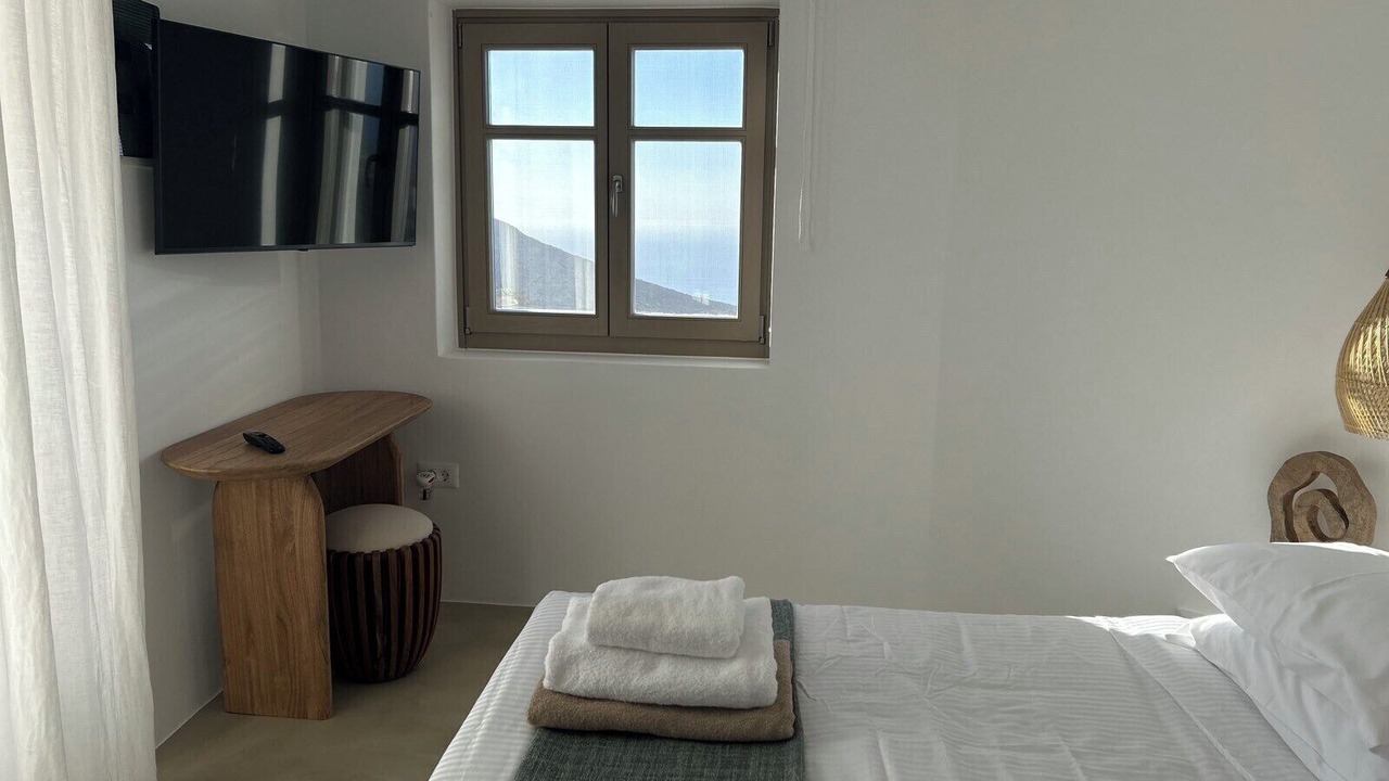 Photo of Bedroom in Chora Folegandros
