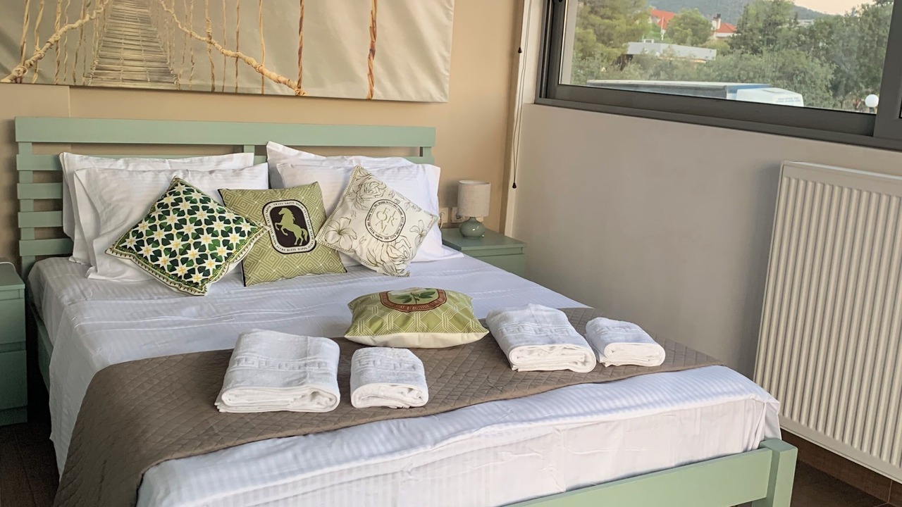 Photo of Bedroom in Markopoulon