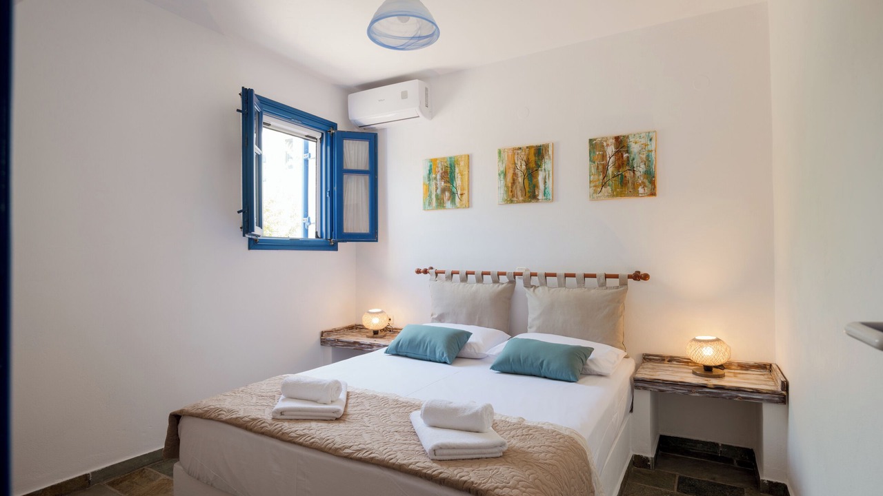 Photo of Bedroom in Ampelas