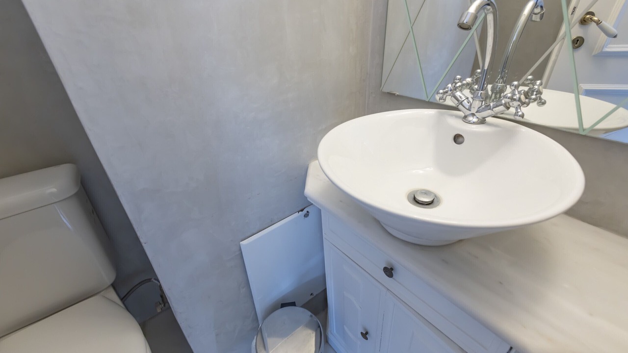 Photo of Bathroom in Anafiotika