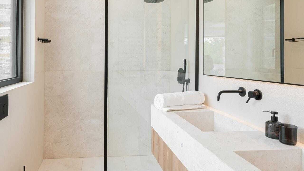 Photo of Bathroom in Loutraki-Agioi Theodoroi