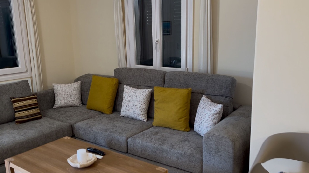 Photo of Livingroom in Ios