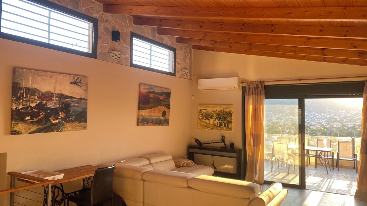 Photo of Livingroom in Porto Rafti
