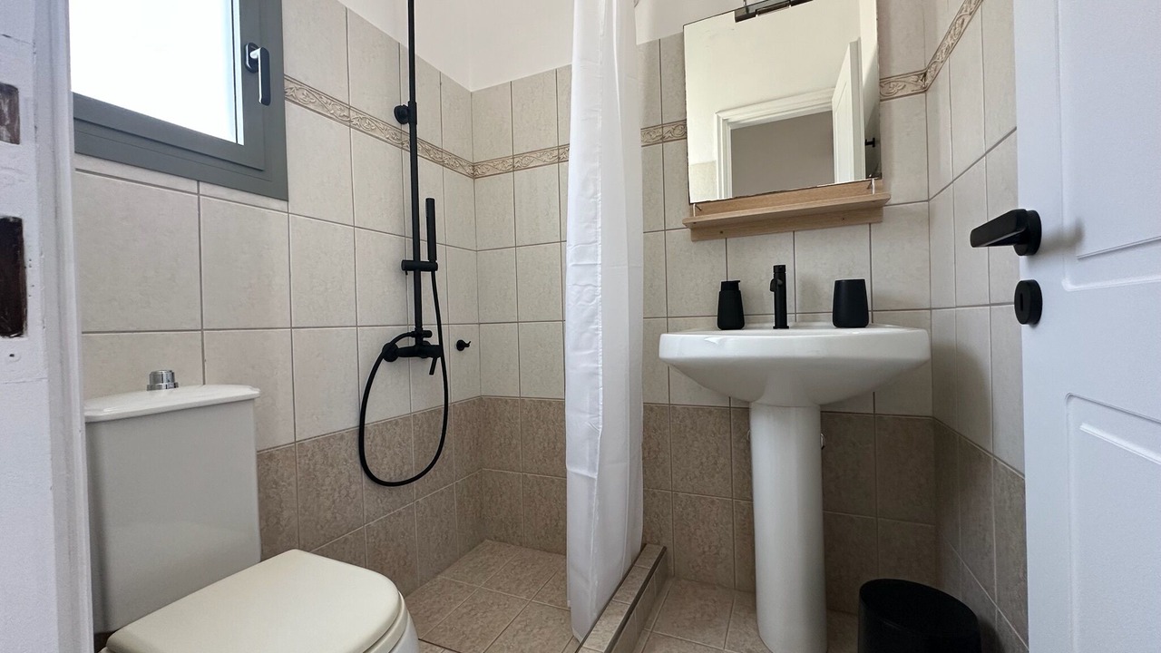 Photo of Bathroom in Ormos Korthiou