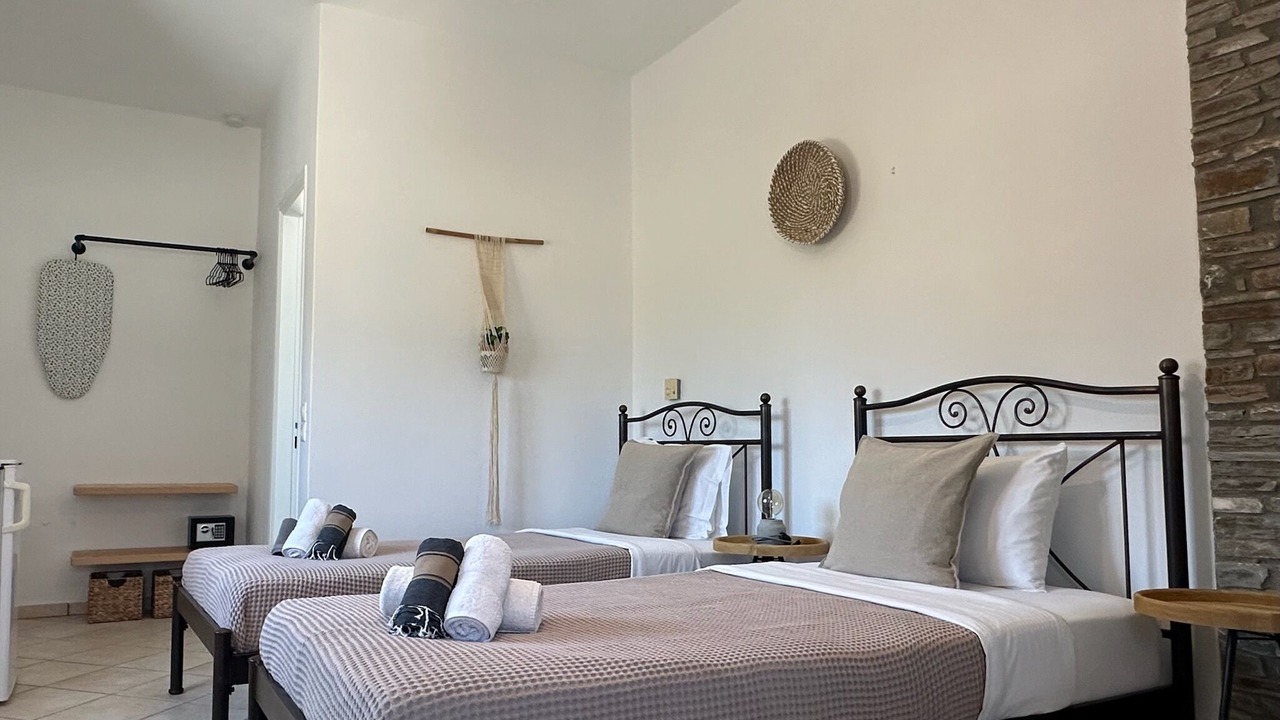 Photo of Bedroom in Ormos Korthiou
