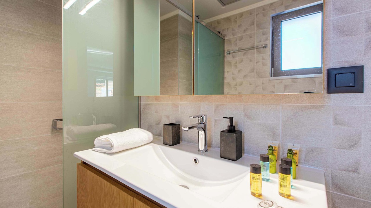 Photo of Bathroom in Vatolakkos