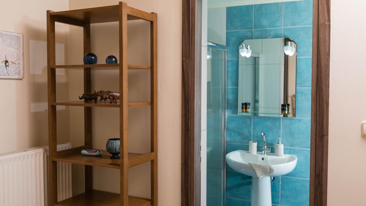 Photo of Bathroom in Kaina