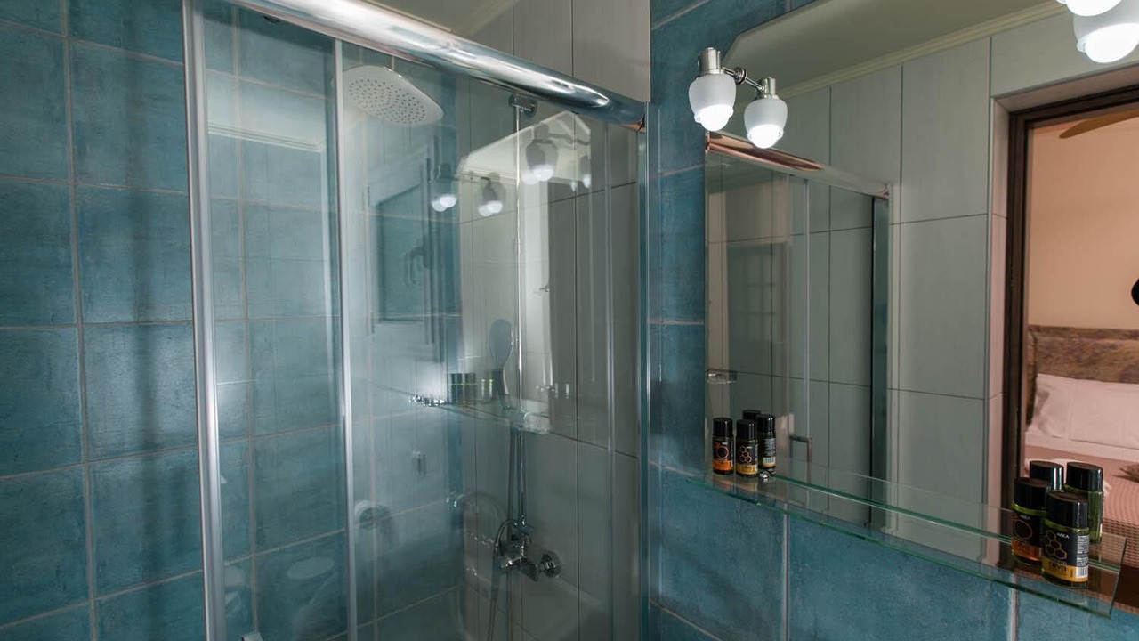 Photo of Bathroom in Kaina