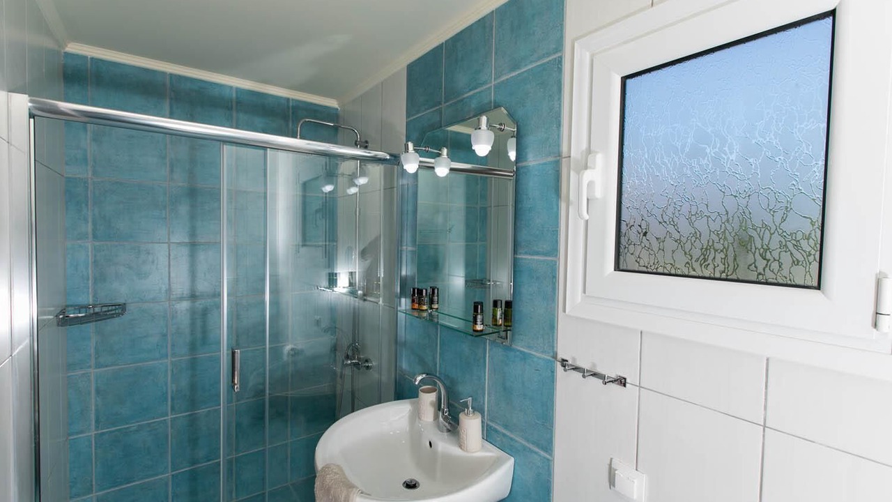 Photo of Bathroom in Kaina