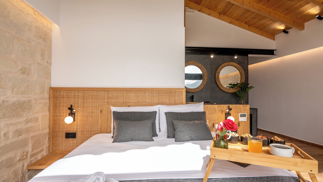 Photo of Bedroom in Armenoi