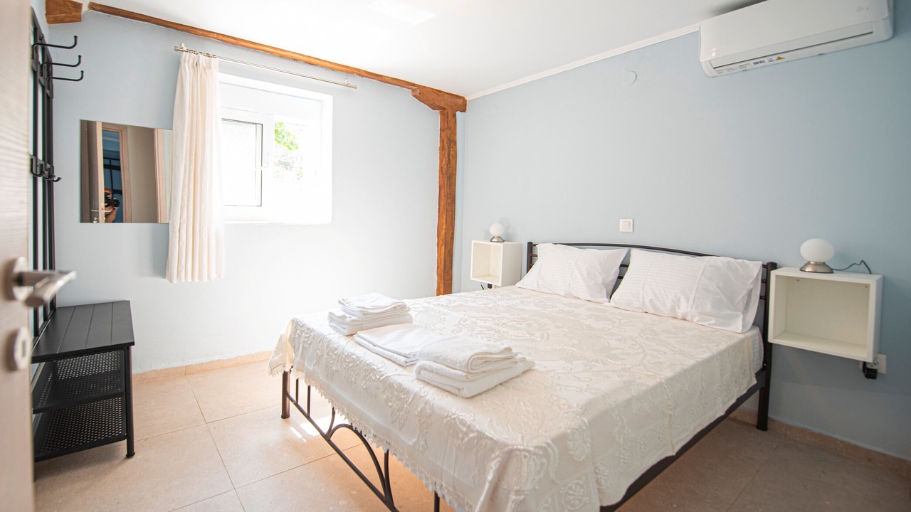 Photo of Bedroom in Vournikas