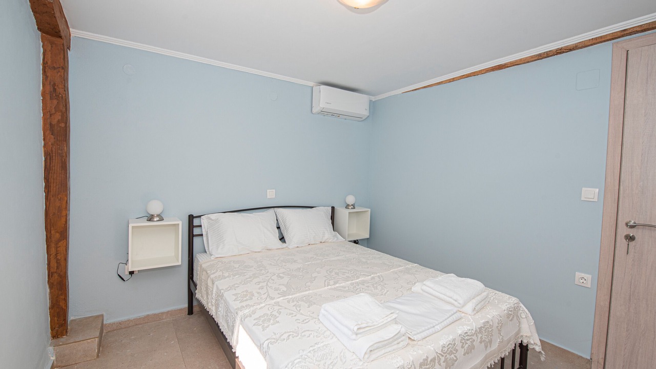 Photo of Bedroom in Vournikas