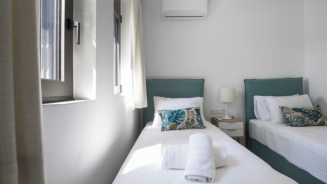 Photo of Bedroom in Armenoi