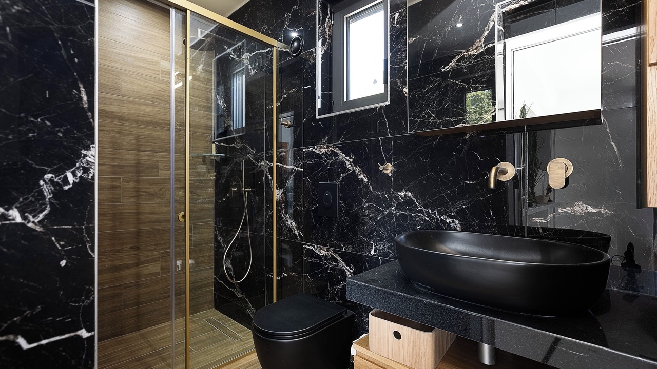 Photo of Bathroom in Armenoi