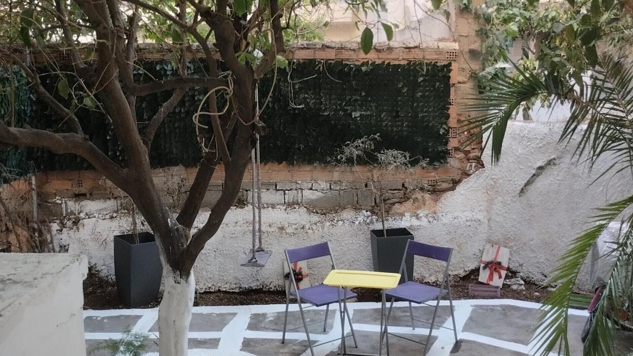 Photo of Patio Balcony in Aigio