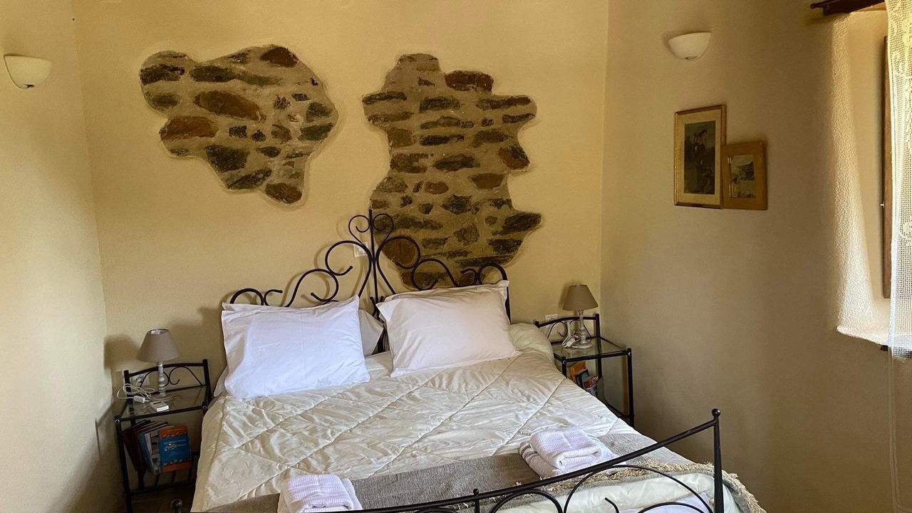 Photo of Bedroom in Monemvasia