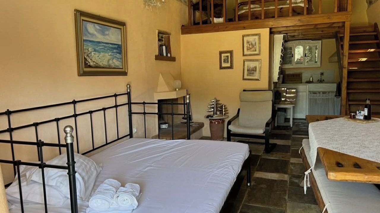 Photo of Bedroom in Monemvasia