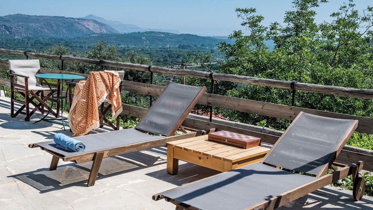Photo of Patio Balcony in Makhairoi