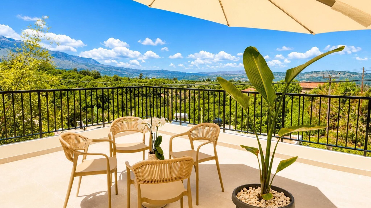 Photo of Patio Balcony in Champatha