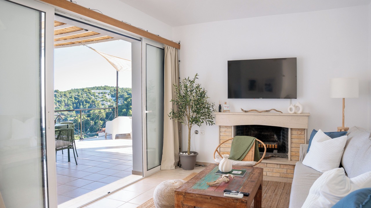 Photo of Livingroom in Achladies