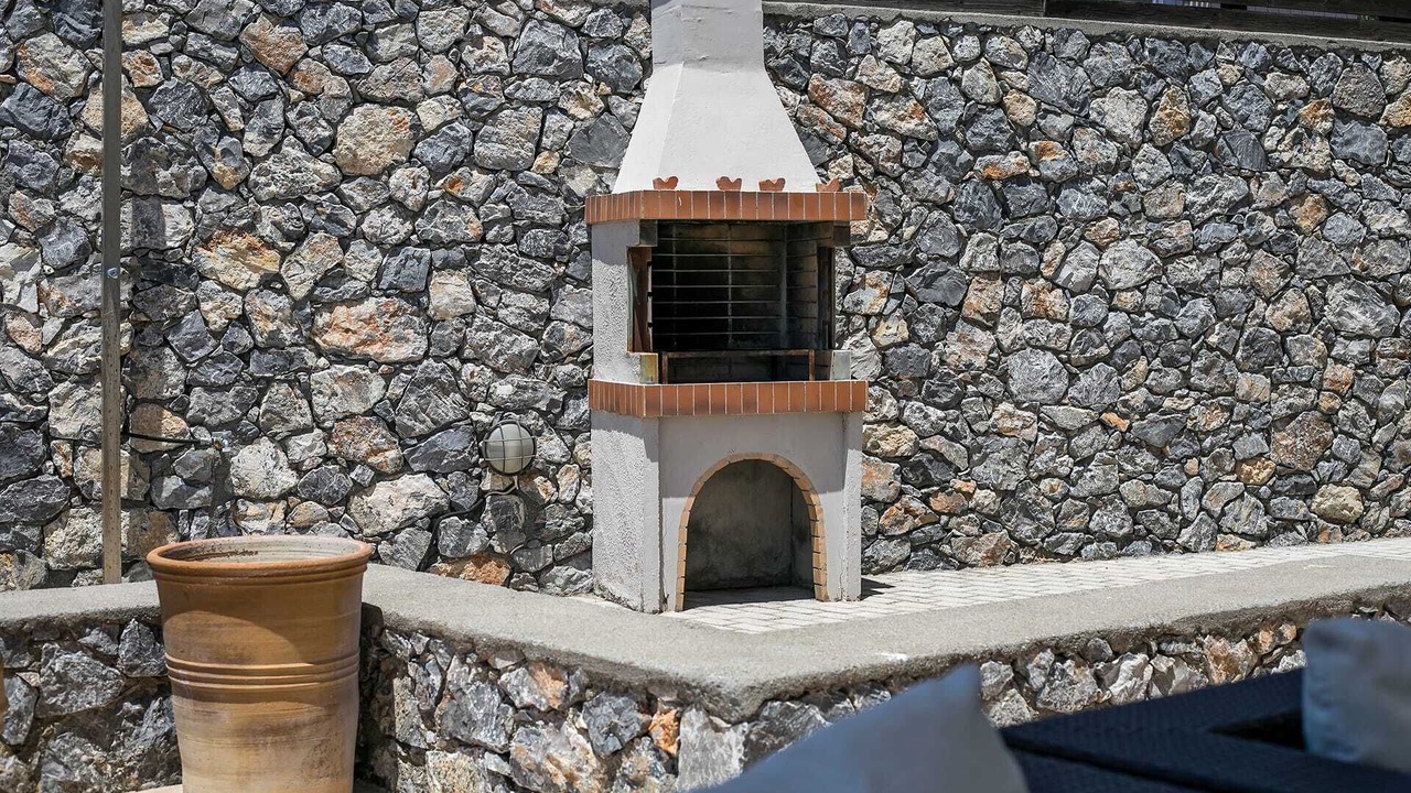 Photo of Outdoor in Pefkos