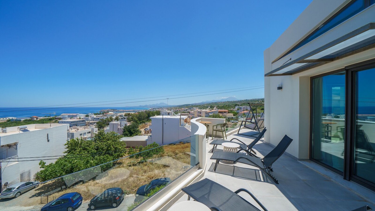 Photo of Patio Balcony in Violi Charaki