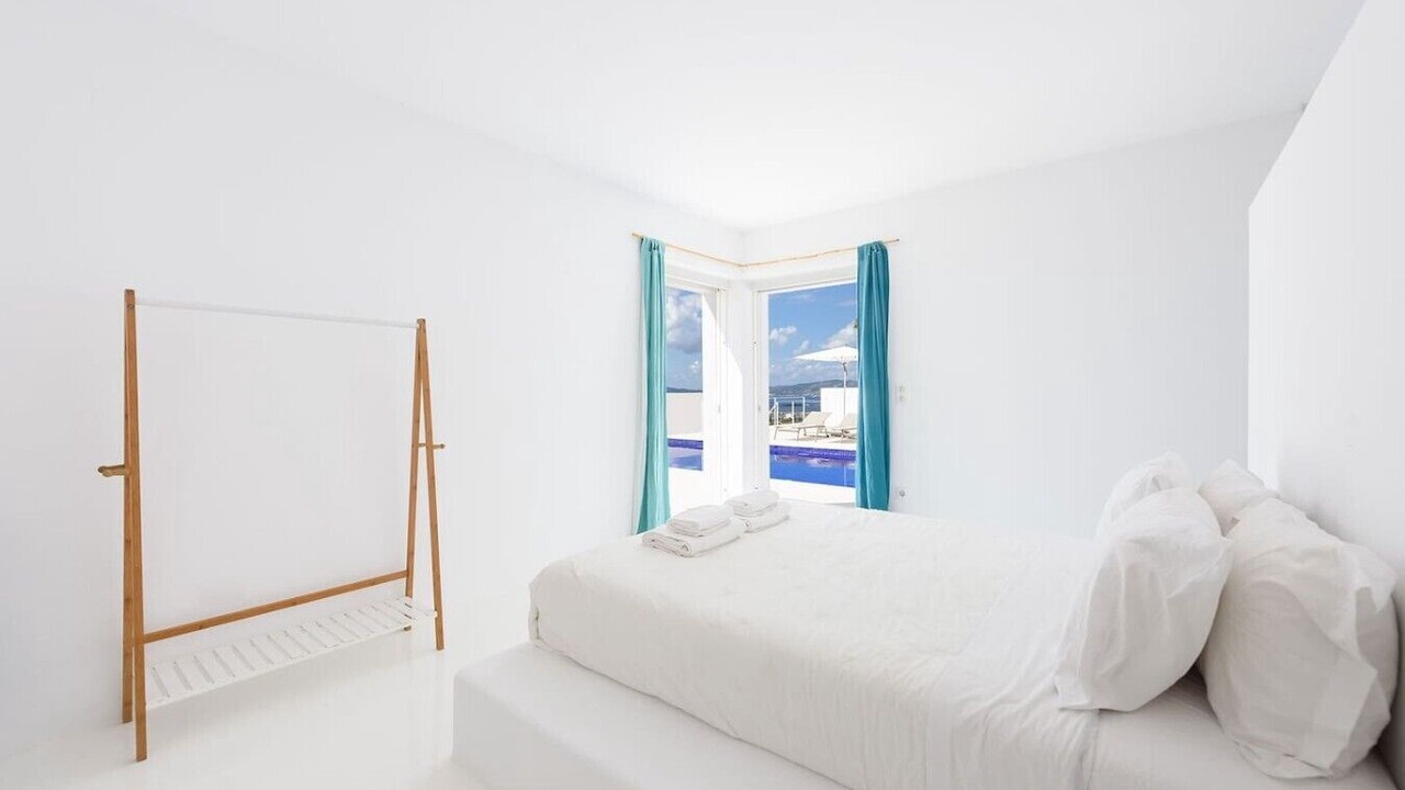 Photo of Bedroom in Paros