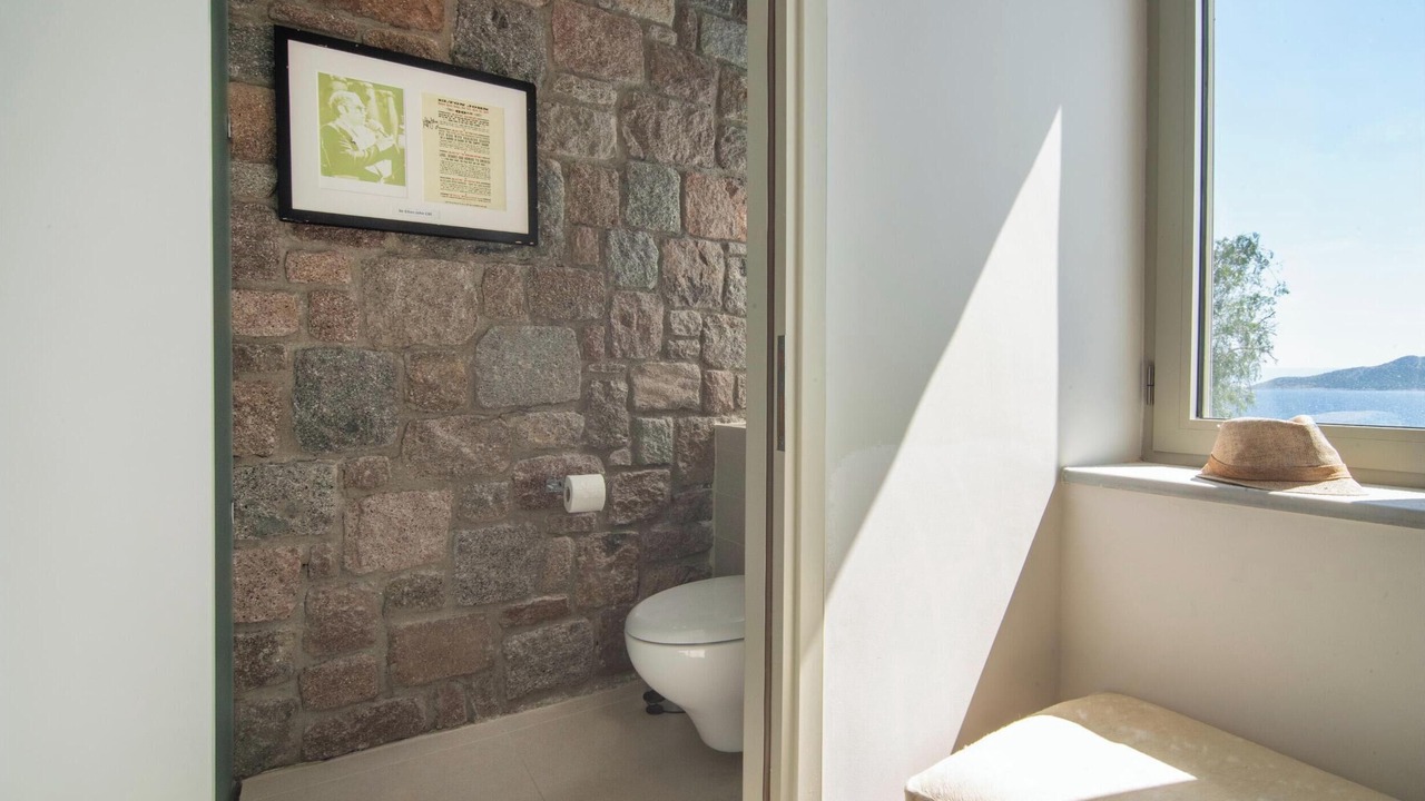 Photo of Bathroom in Aegina