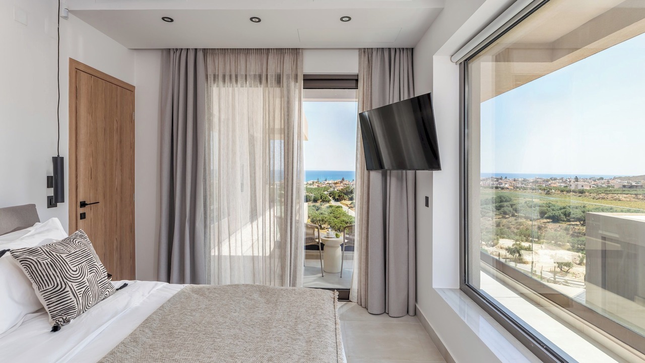 Photo of Bedroom in Vathianos Kampos