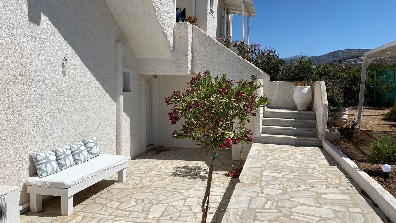 Photo of Patio Balcony in Aliki