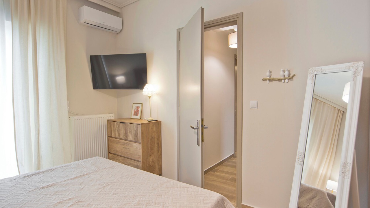 Photo of Bedroom in Nea Smirni