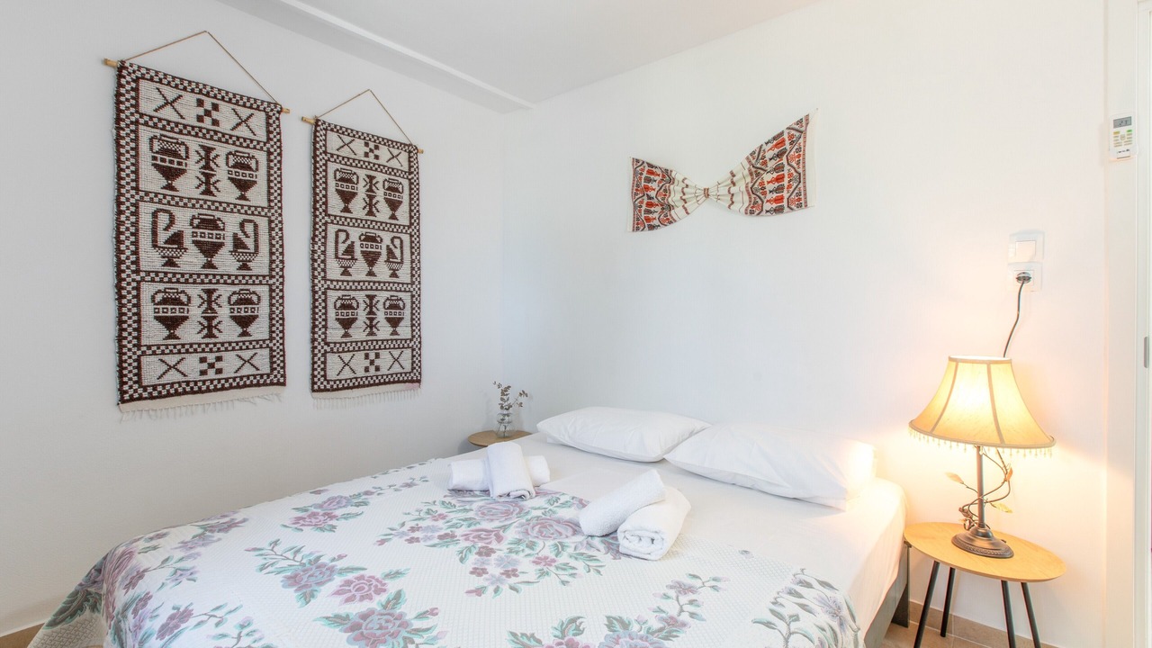 Photo of Bedroom in Adelianos Kampos