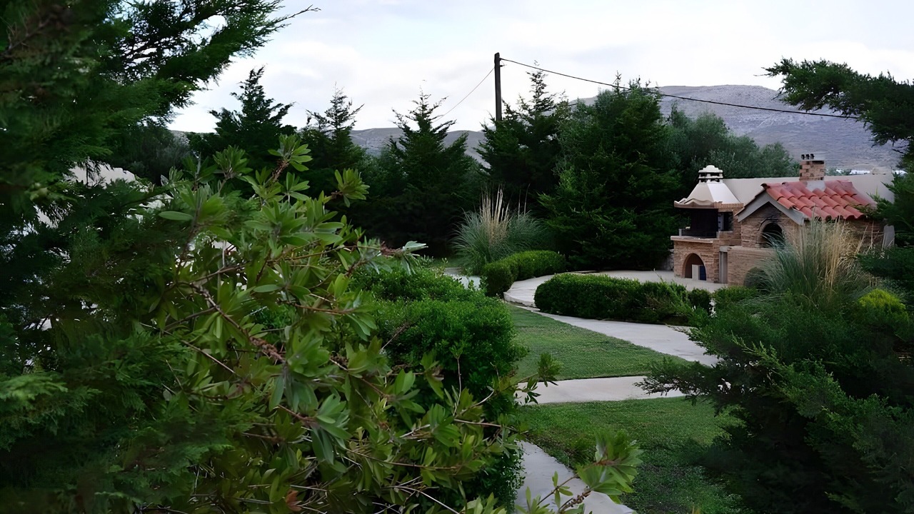 Photo of Outdoor in Goudhouros