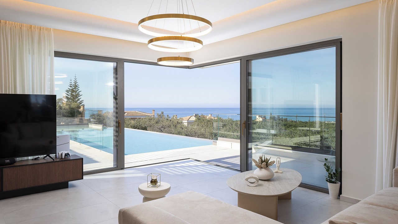Photo of Livingroom in Adelianos Kampos
