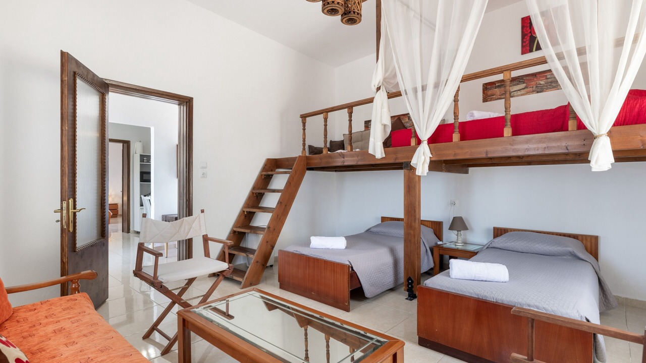 Photo of Bedroom in Asklipiio