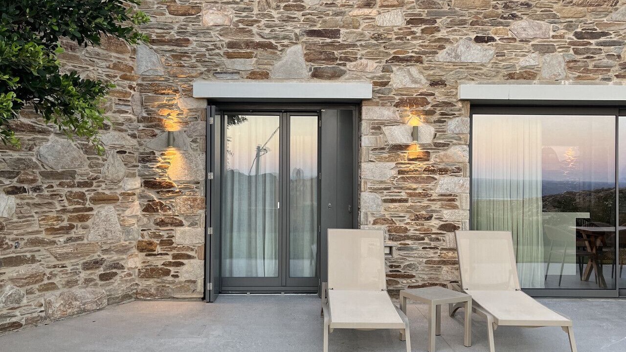 Photo of Patio Balcony in Ios Town