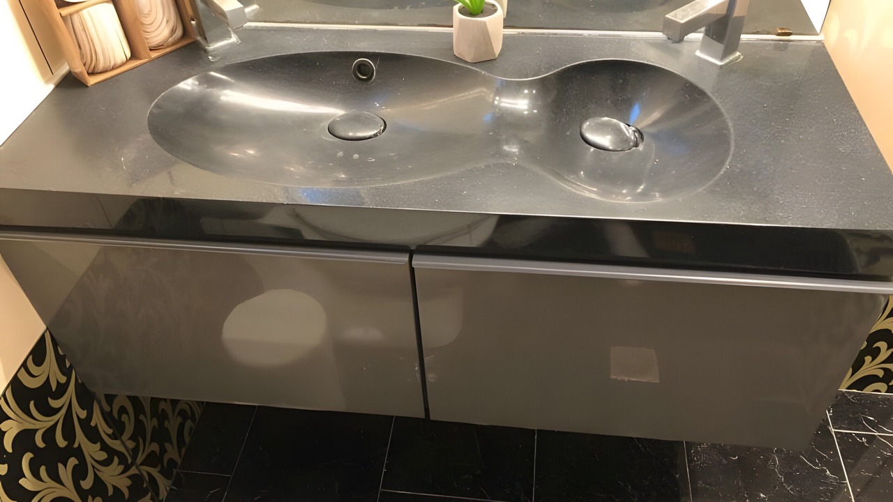 Photo of Bathroom in Tzavros
