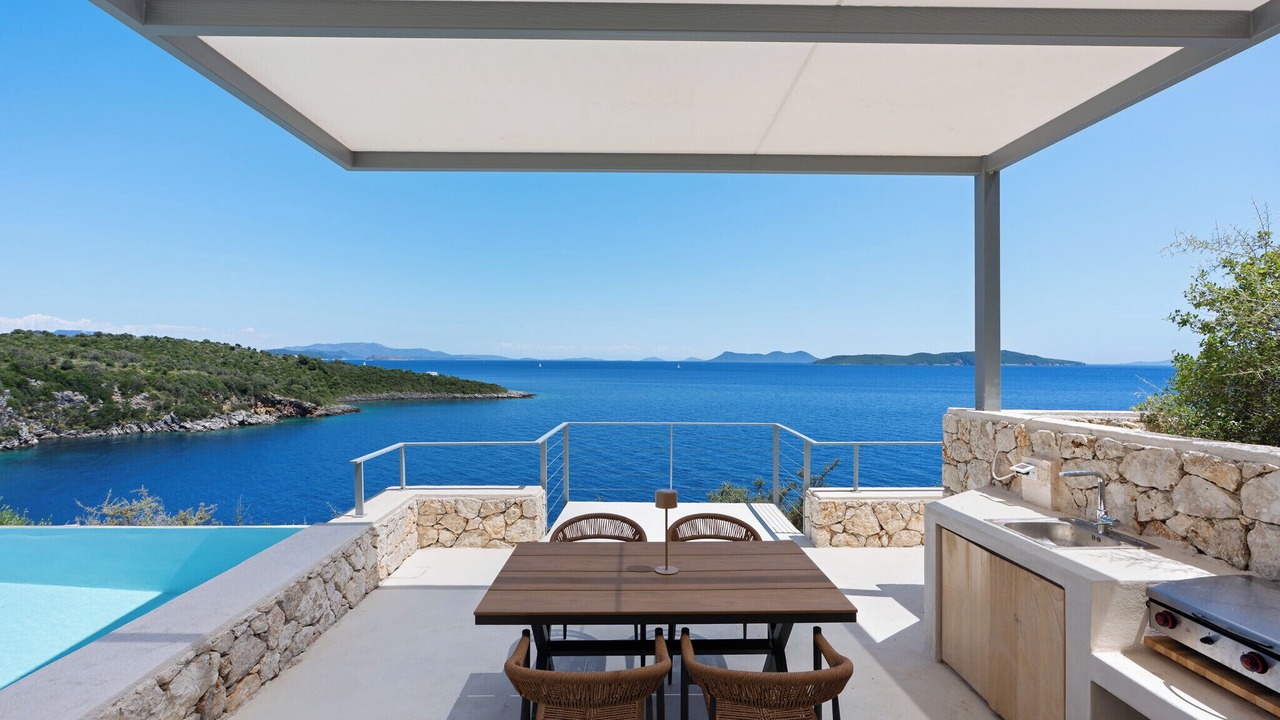 Photo of Outdoor in Evgiros