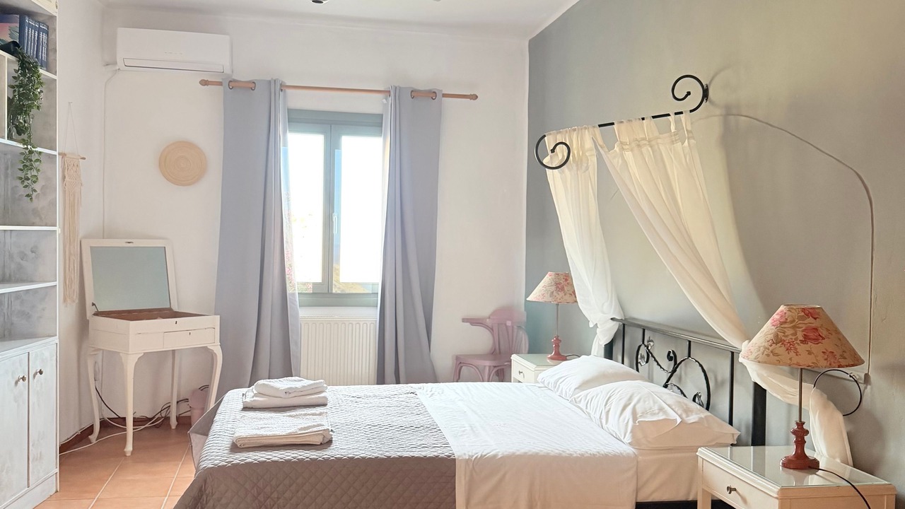 Photo of Bedroom in Pisses