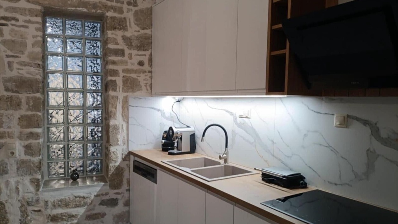 Photo of Kitchen in Faistos