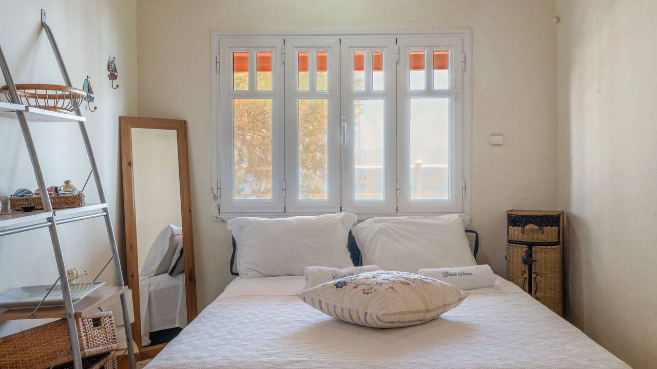 Photo of Bedroom in Kato Diminio