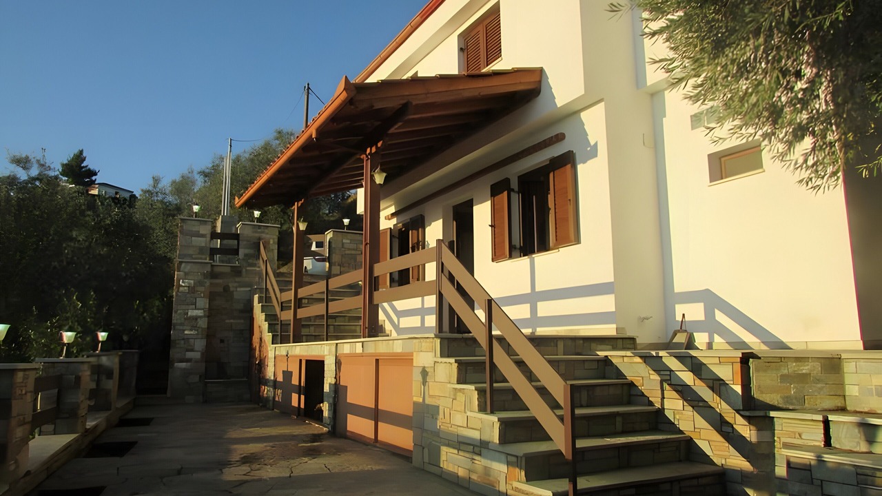 Photo of Outdoor in Kali Vrysi
