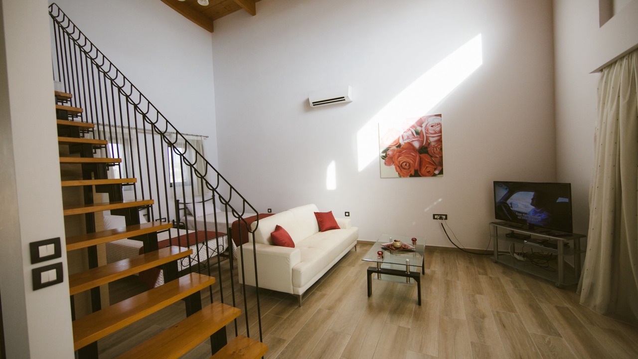 Photo of Livingroom in Lardos