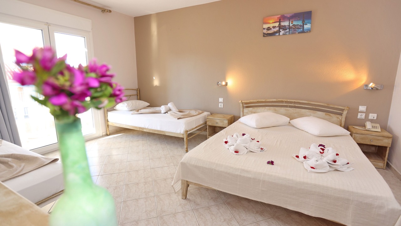 Photo of Bedroom in Polichrono