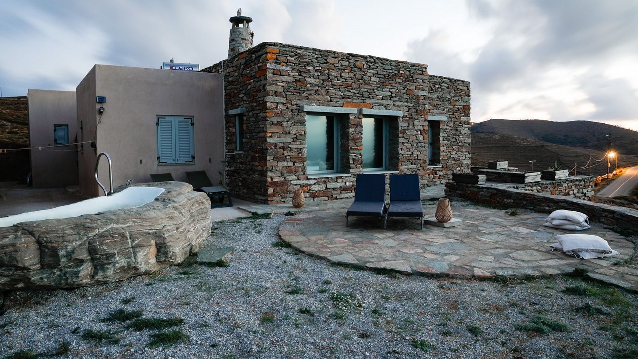 Photo of Patio Balcony in Kea