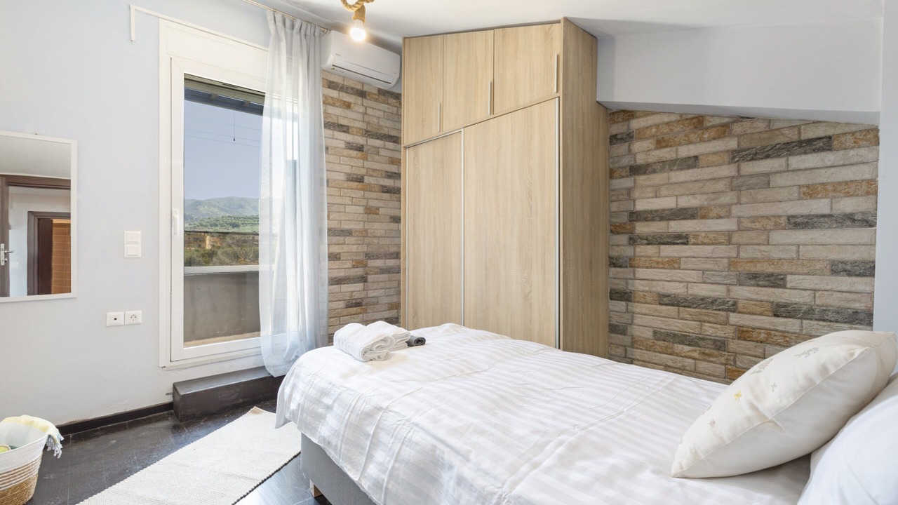 Photo of Bedroom in Perivolia