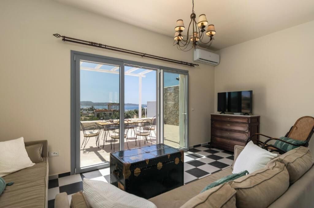 Photo of Livingroom in Milos